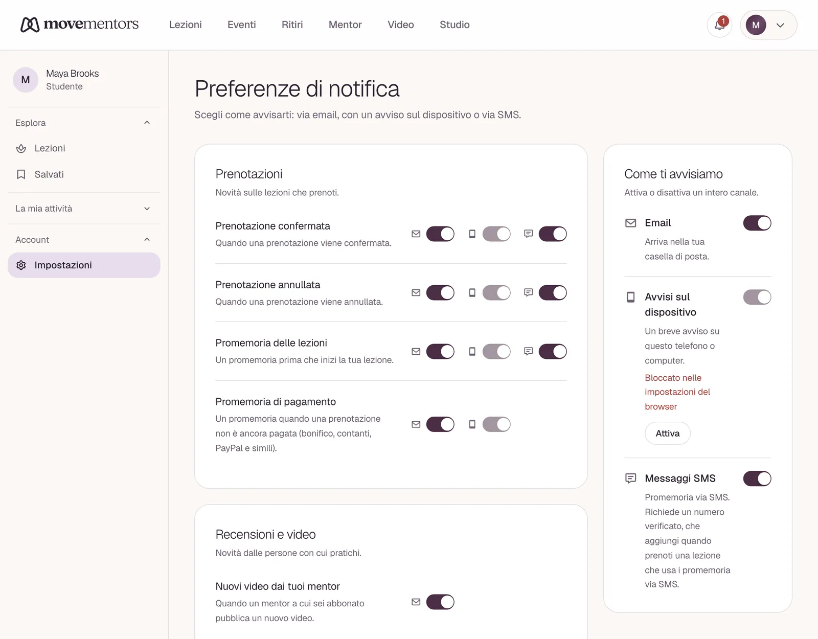 Preferenze di notifica: interruttori per ogni tipo di messaggio e, a destra, per ogni canale.