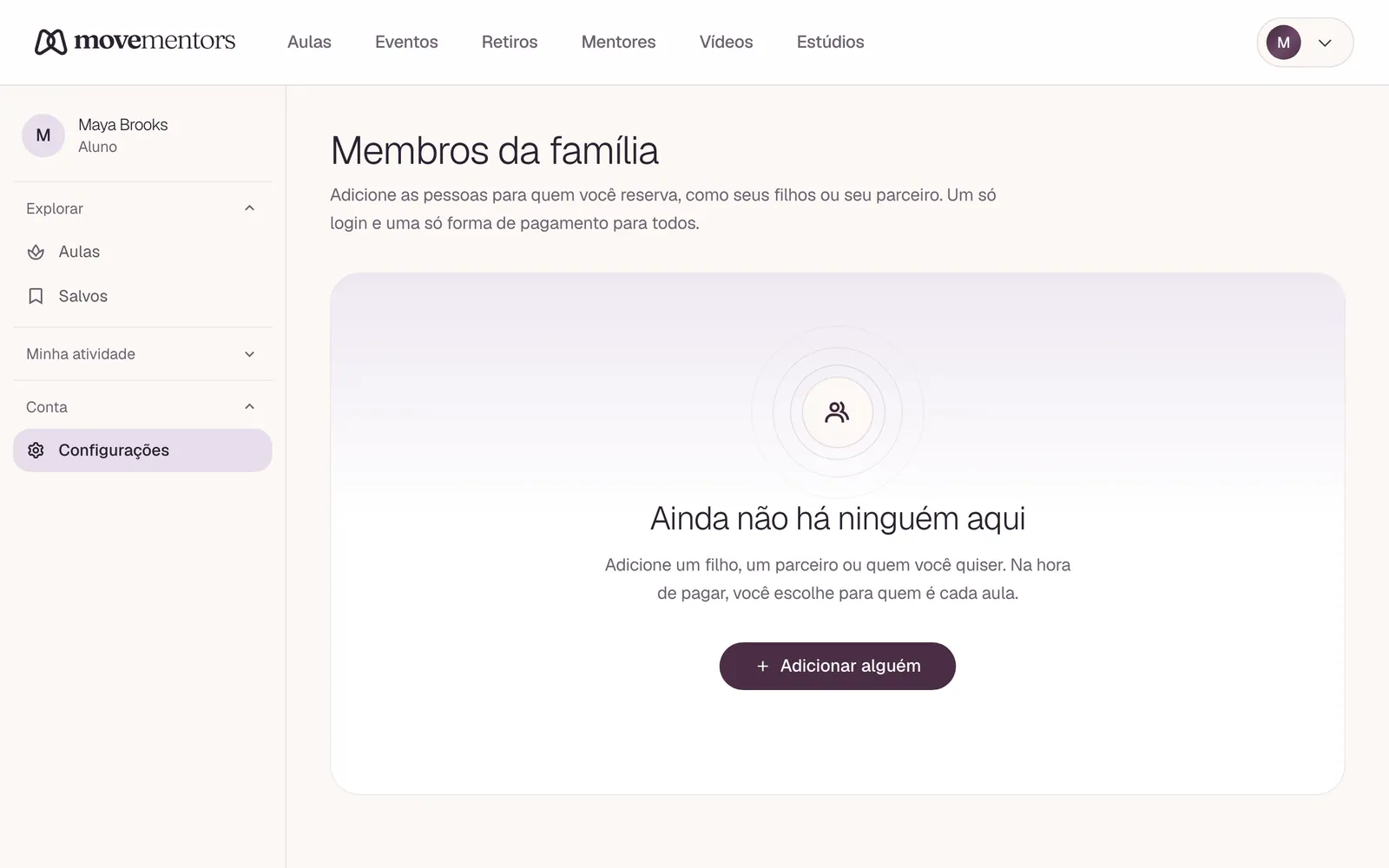 Os familiares, nas configurações da sua conta.